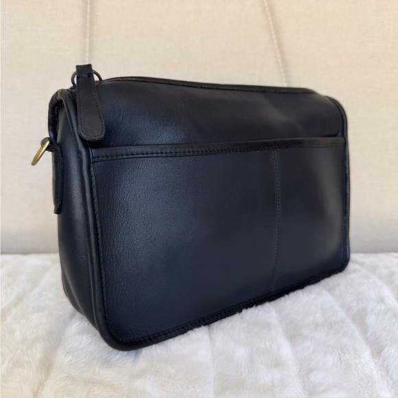 VINTAGE COACH Black Leather Companion Shoulder / Crossbody Bag Made In USA - Picture 7 of 16